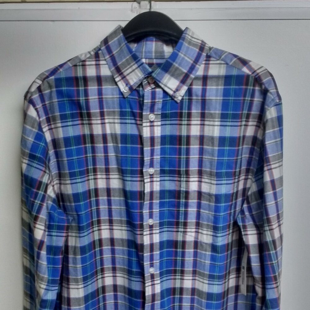 Men's Merona Long-Sleeved Medium Tailored Fit Shirt (21.5" PTP)